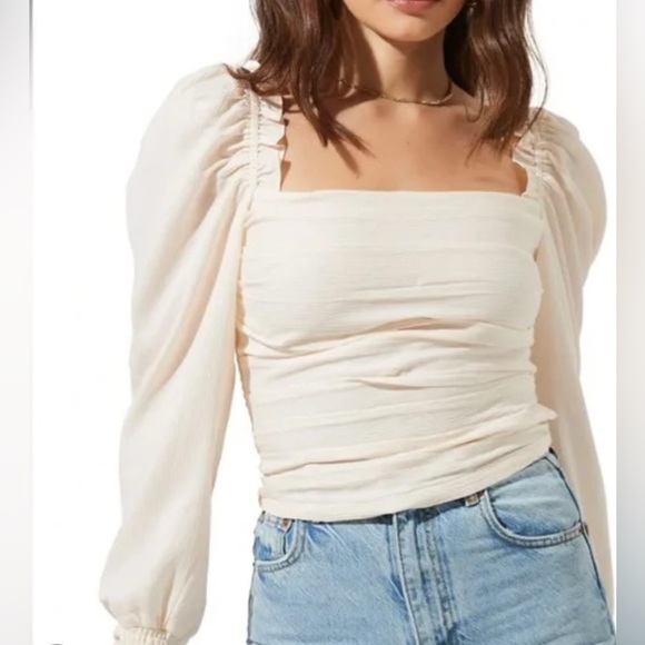 ASTR The Label Rouched Bodice Square Neckline Puff Long Sleeve Top Size M NWT - Picture 1 of 9